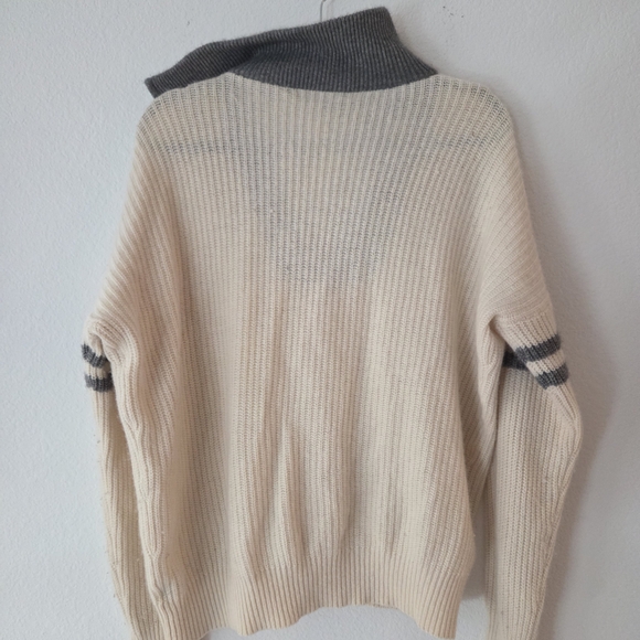 Women's Cream and Gray 360 Cashmere Sweater - Picture 4 of 9